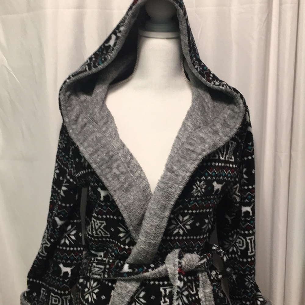 Victoria’s Secret pink reversible robe